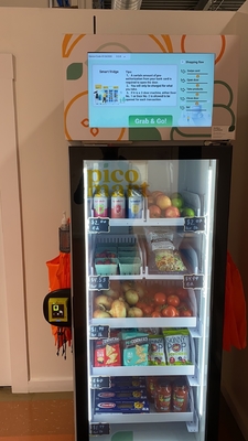 Fresh Fruit Vegetable Farm Produce Vending Machine With Cooling System Touch Screen