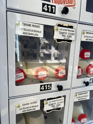 Breads Fresh Food Vending Machine Large Capacity Lockers In France