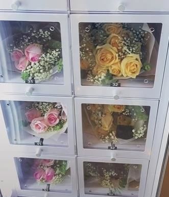 24/7 Self Service Cooling Fresh Bouquet Flower Vending Machine With Nayax Card Reader