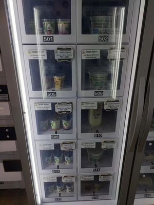 Card Reader Payment Frozen Locker Vending Machine For Frozen Meat Oyster Seafood Vending Machine