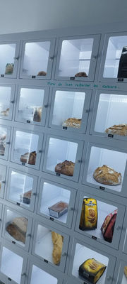 6-10 KWh Combo Bread Vending Machine Customized Lockers Huge Capacity