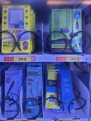 RS232 / MDB Protocol Self Service Vending Machines With 21.5 Inch Touch Screen Without Refrigeration