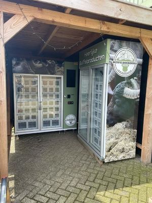Metal Frame Glass Door Locker Vending Machine With Refrigerant R290