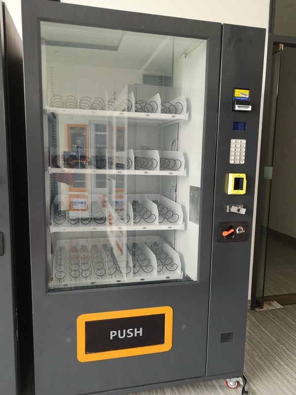 24 Hours Self Service Automatic Vending Machine With Low Consumption