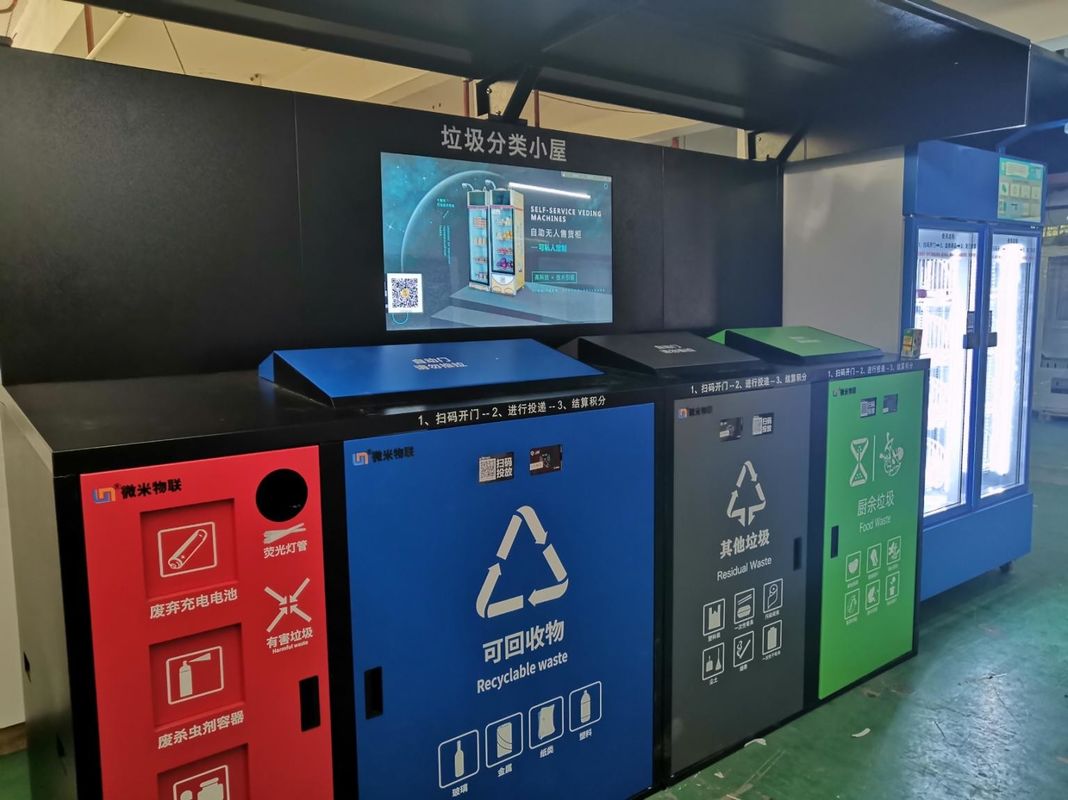 Double Safety Glass Door Reserve Vending Machine For Environment