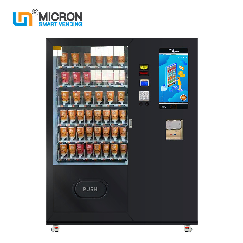 Instant Noodles Snack Food Vending Machine With Hot Water Supply System