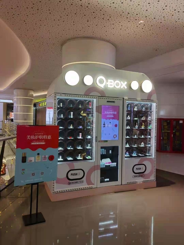 21.5 Inch Perfume Smart Vending Machine With Descending Ladder