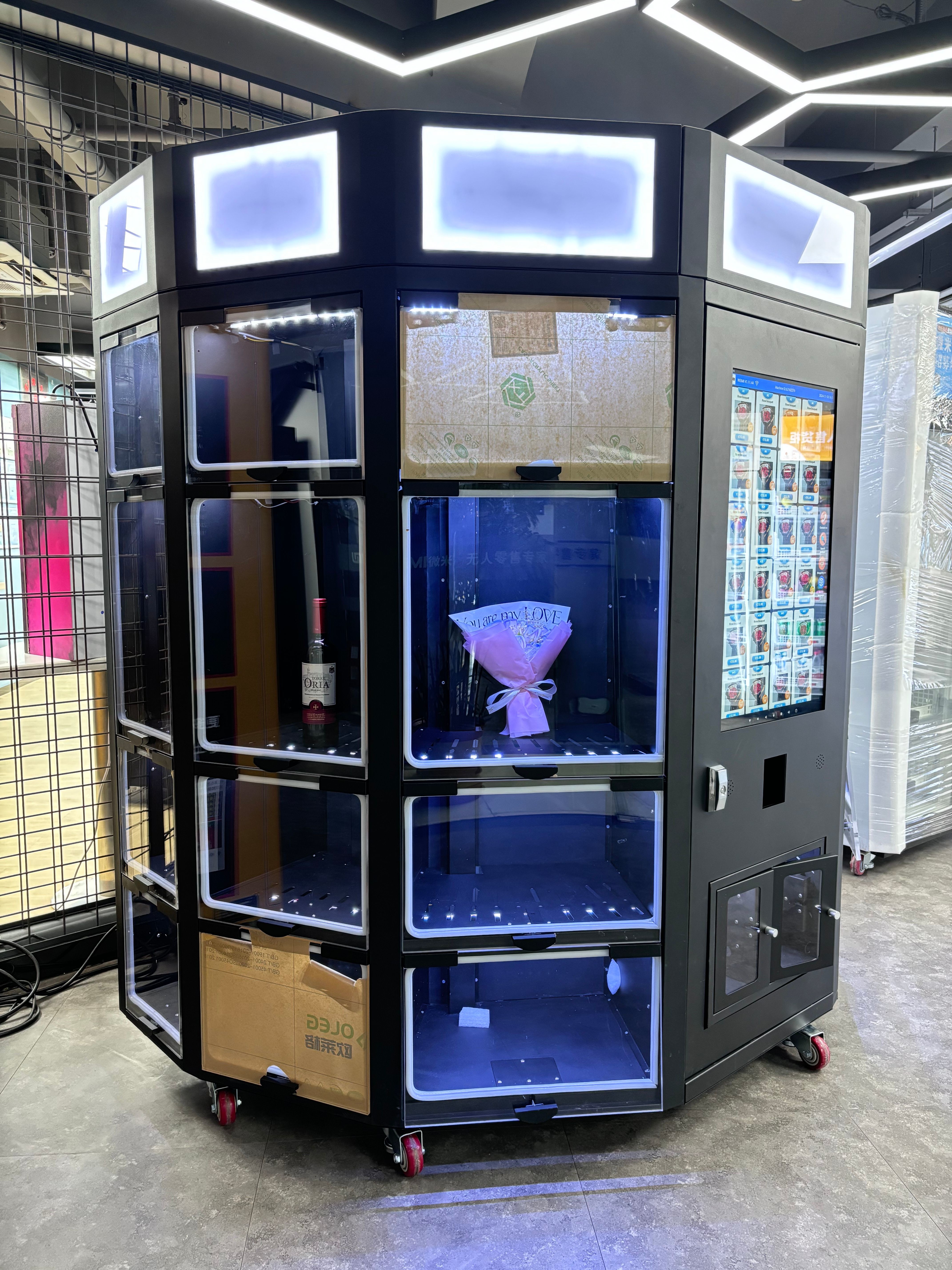 32 Inch Touch Screen Cooling Locker Flower Machine Customized