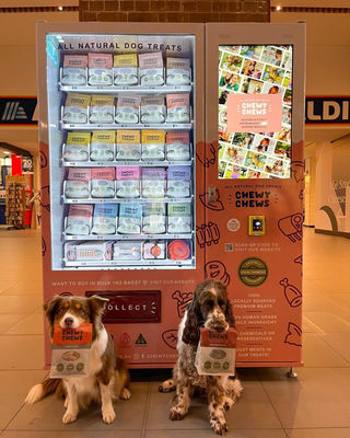 24/7 Pet Store Dog Foods Treats Grooming Washing Pet Products Vending Machine In Mall