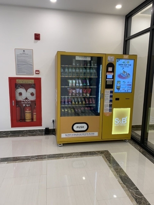20℃ Cooling 662 Mobile Vending Machine With E Wallet Payment  Micron